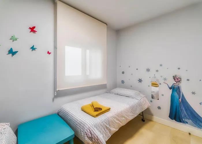 Centro / Internet / Parking / Aire Acondicionado * Elche