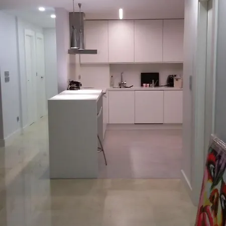 Centro / Internet / Parking / Aire Acondicionado * Elche