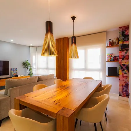 Apartamento Centro / Internet / Parking / Aire Acondicionado